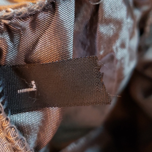 It Inspired Silver Gray Sateen Clown Costume w/Lace Cuffs/Hens and 2 Fur PomPoms - Picture 9 of 11